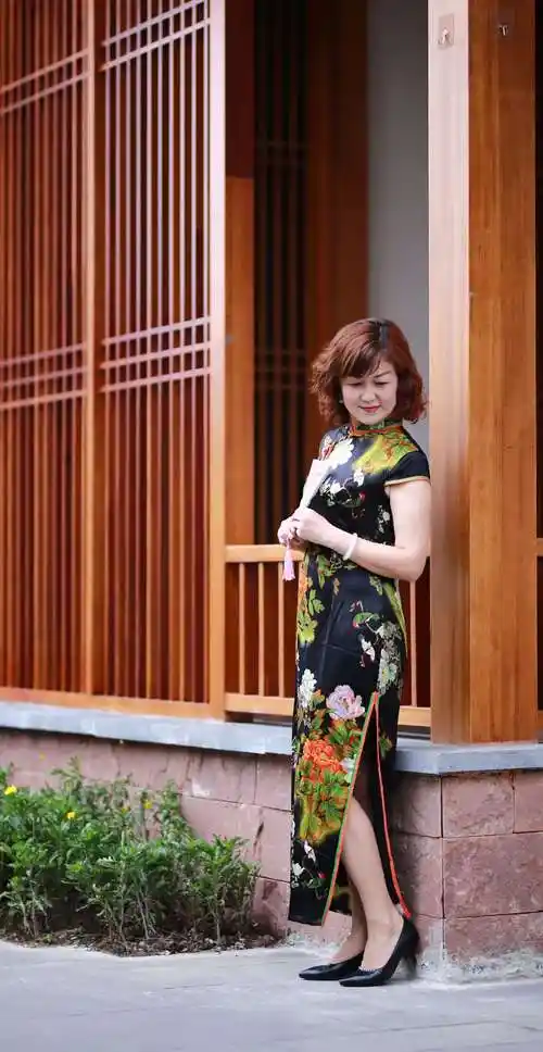 其它 旗袍秀 写美篇出镜:大草,佳人再难寻 文字:大草文字整理 场景