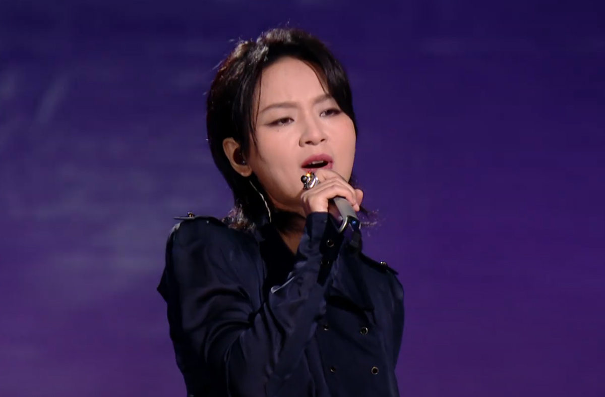 芒果音乐盛典全开麦状况多,周笔畅吴青峰稳如cd,蔡健雅走音,时代少年