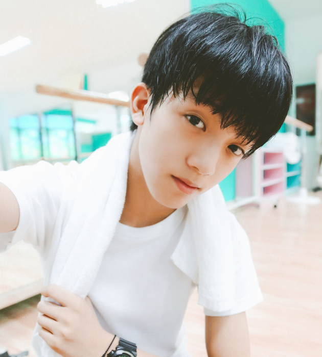 疑前tf家族班长黄宇航小号发文回忆2012成练习生的点滴