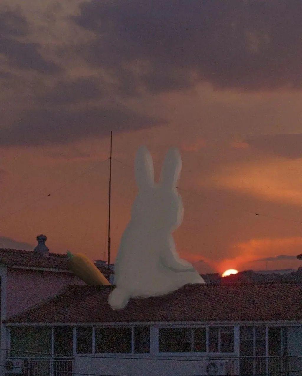 微信朋友圈背景图心动是我给你的第一份礼物