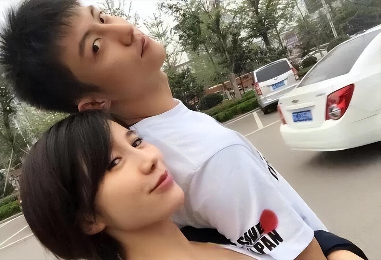 黄景瑜深夜发微发文承认前妻王雨馨,两个人如今的相处方式也太让人看