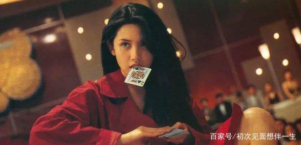 《赌神》三部曲出现的九位女演员,张敏演了2部,还有一位小童星