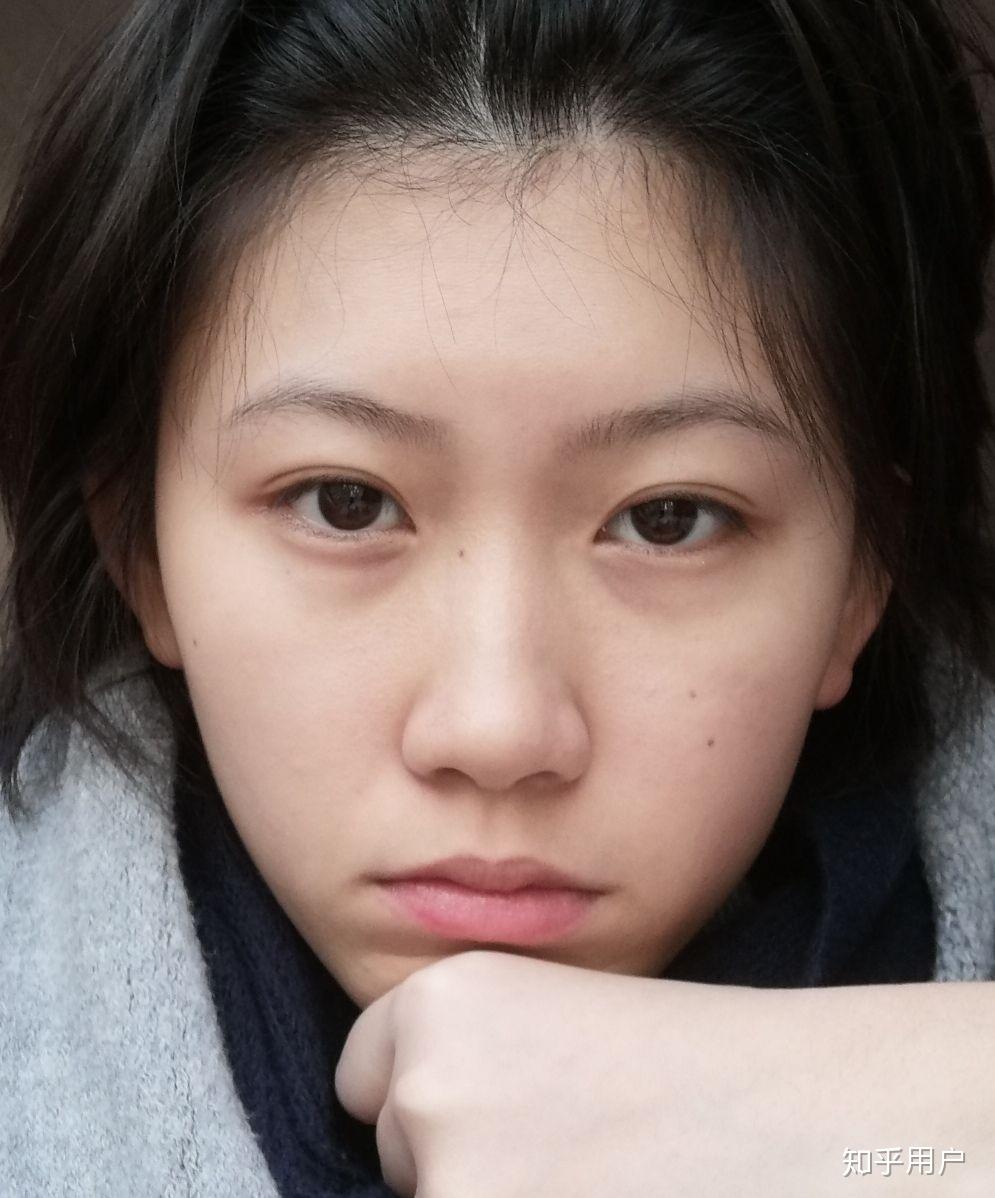 现在的女生有素颜好看的吗? - 知乎