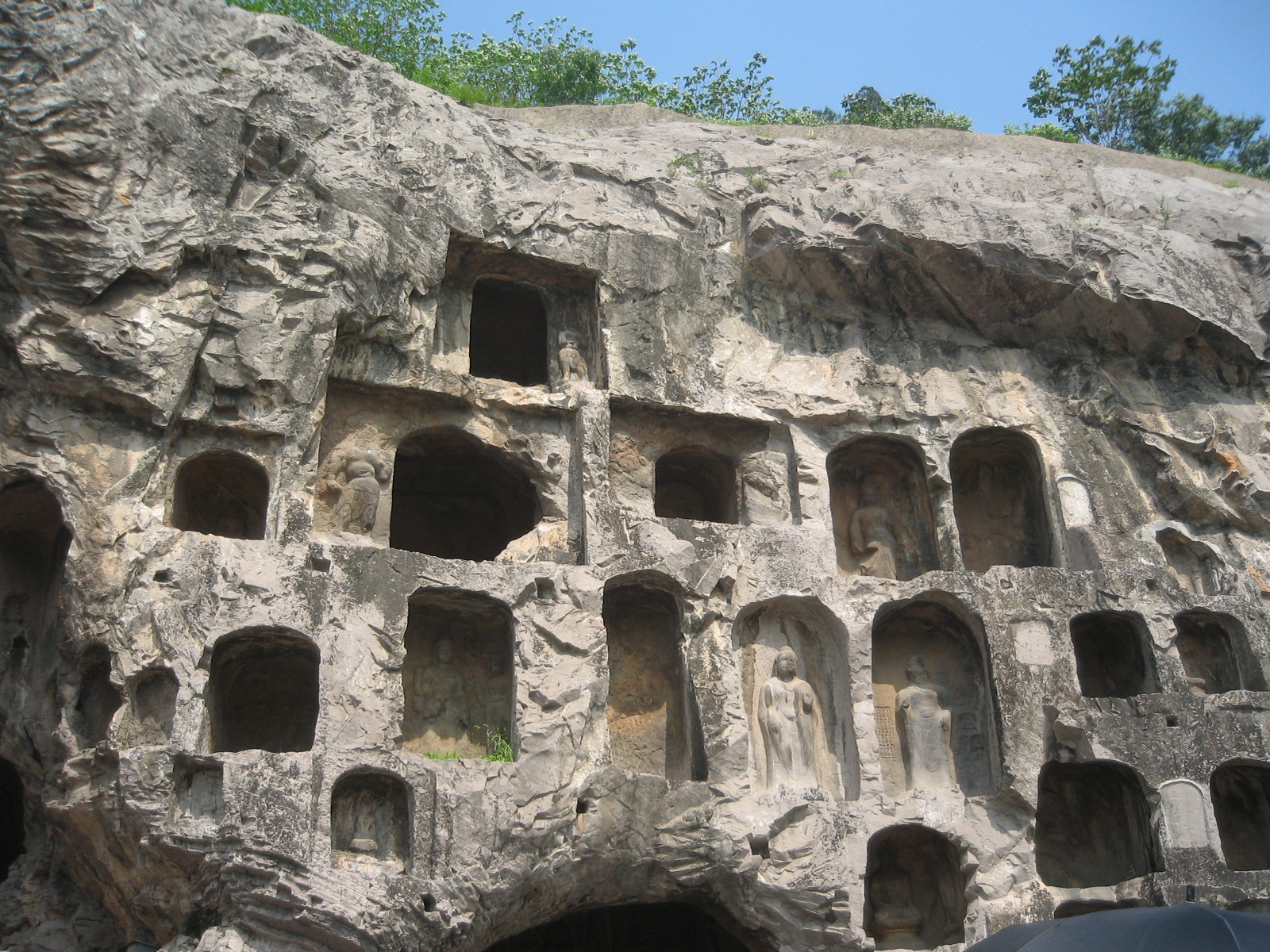 【携程攻略】龙门石窟东山石窟景点,东山石窟相对于西山石窟来说就不