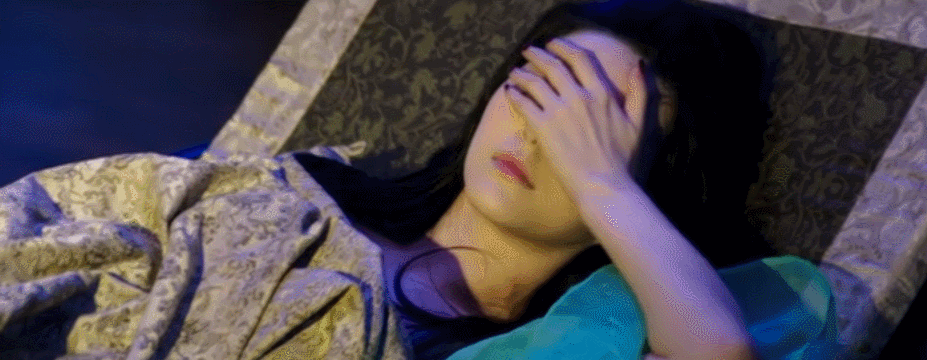 范冰冰gif美女gif气质gif睡觉gif