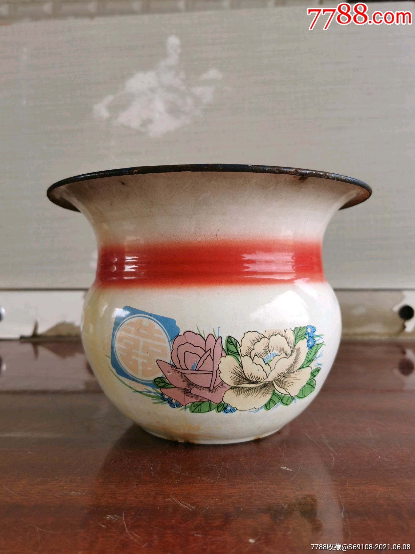 70年代搪瓷痰盂