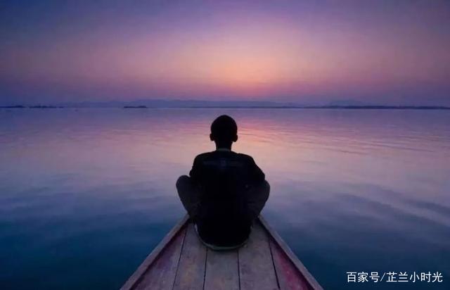 一个人越来越沉默,不愿说话,面对家人也无话可说,这是怎么了?