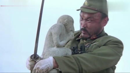 举起手来:日本太君骑猪这段,太搞笑了!