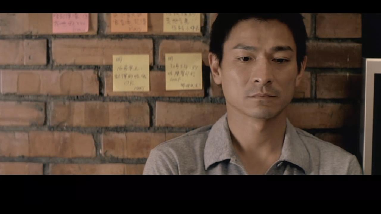 p>《无间道》是寰亚电影发行公司于2002年出品的一部警匪片,由 a