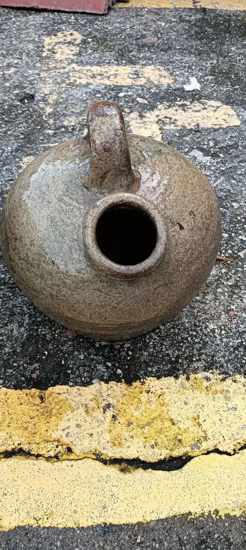 民国时期尿壶,老爸壶,老妈尿缸,儿子尿壶#一线下乡收老物件 - 抖音