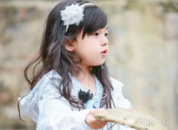 小泡芙被jasper港普带偏,刘畊宏疑惑:你和jasper说话越来越像了