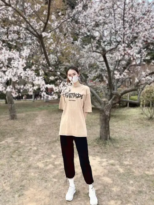 99:怪奇先生#190穿搭  #高个子女生穿搭  #青岛  #青岛中山公园