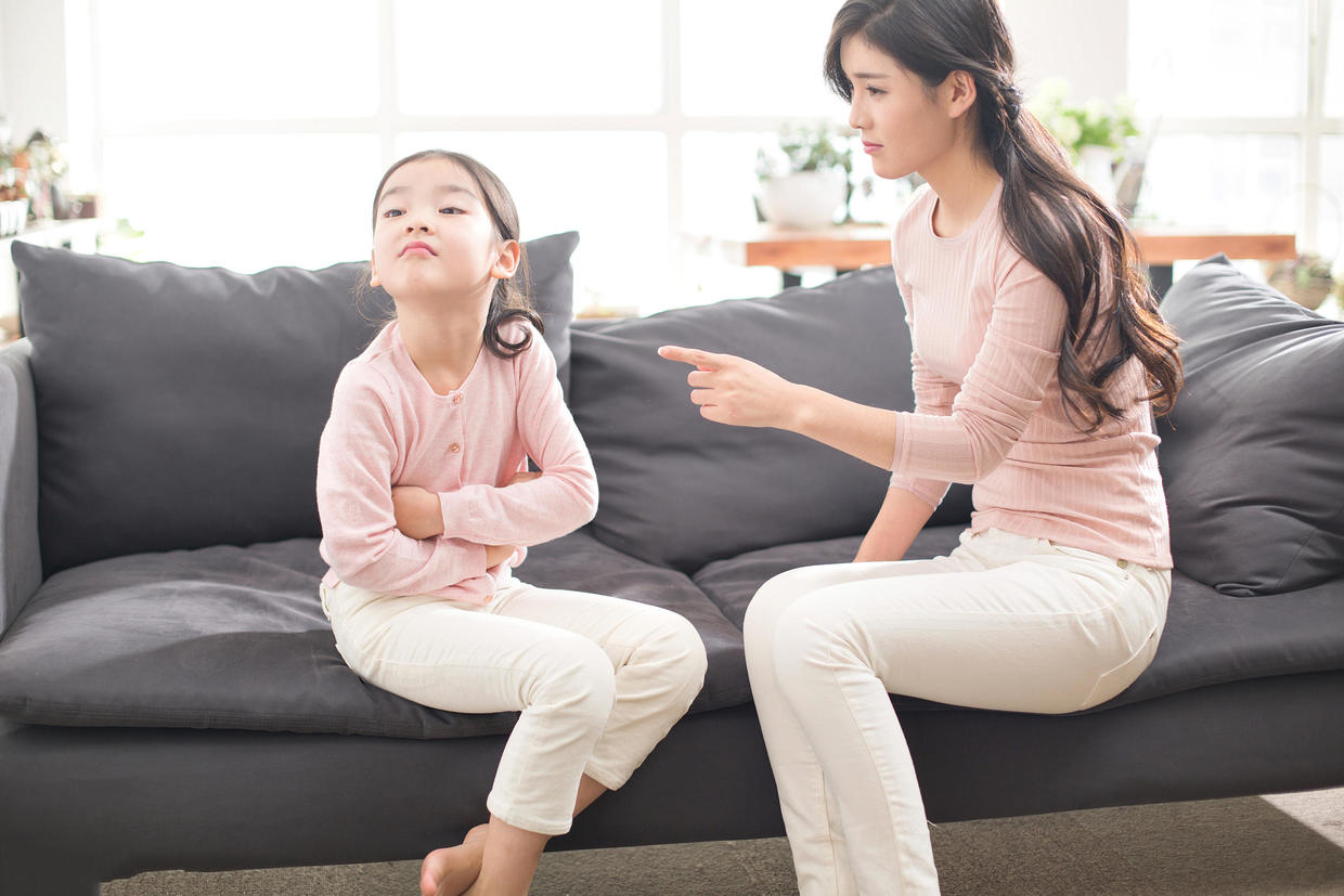 牺牲掉所有专心养育孩子的全职妈妈,带出来的孩子反而更差劲?