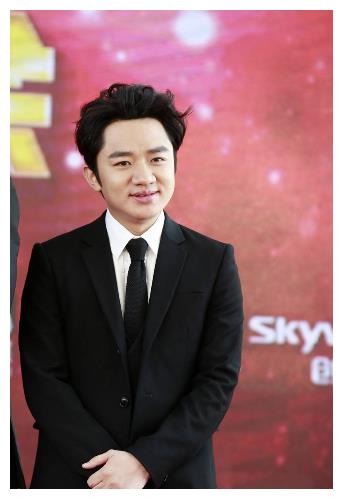 除了郭敬明,身高也低于165cm的六大男明星,网友:我要来补充