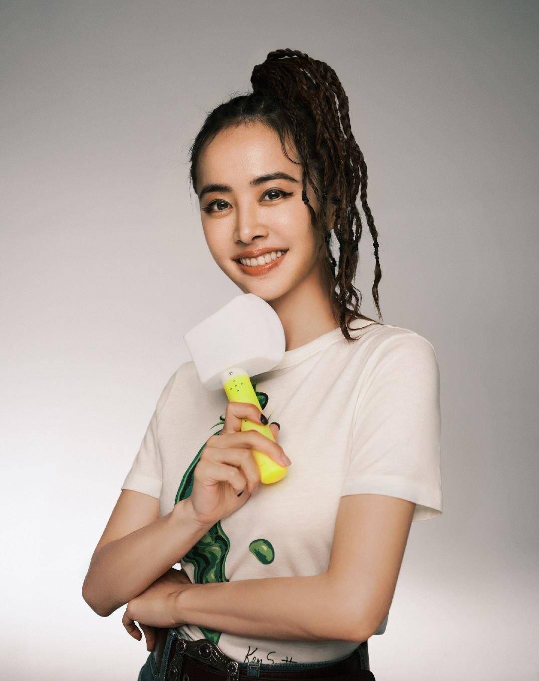 她才是名副其实的"40岁的年龄,20岁的脸"_蔡依林_年纪_色彩