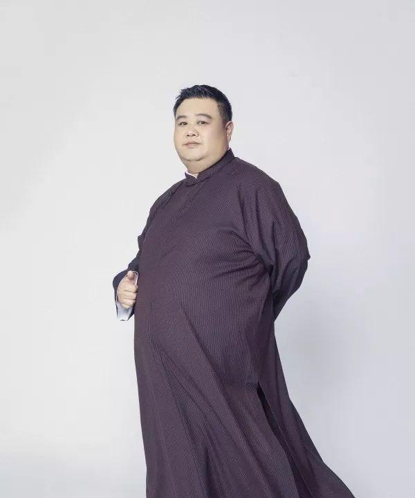 孙越了,大家通过荧屏对他也得到了很多了解,他是著名相声大师李文华