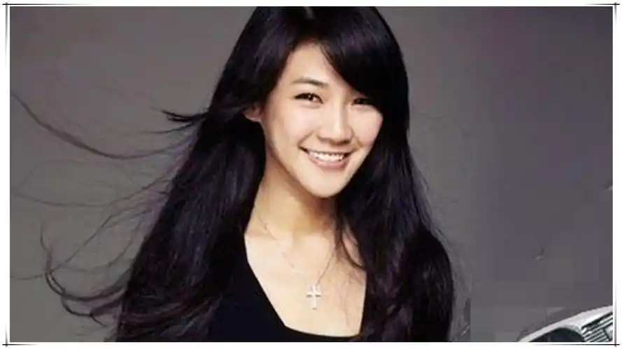 钟汉良妻子曝光,比孙怡还漂亮,网友:她上辈子一定拯救了银河系!