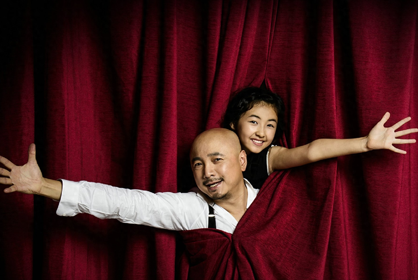 国民闺女张子枫被冯小刚夸赞和徐峥搭戏内心强大有演技