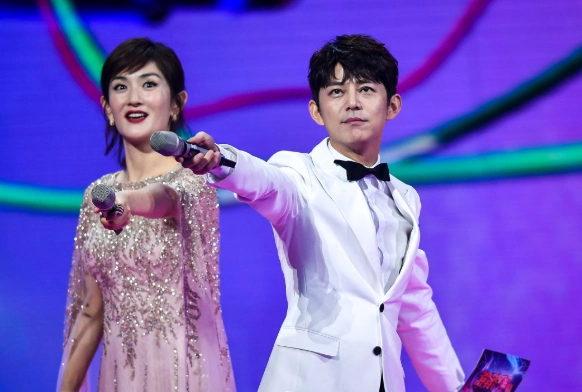 如何看待何炅和谢娜之间的友谊