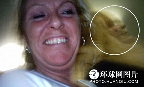 各种吓人 盘点全球35张知名"鬼照片"