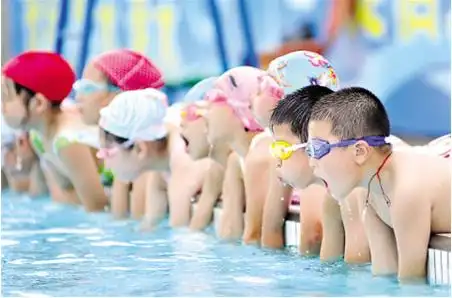 泸州青少年游泳培训开班啦