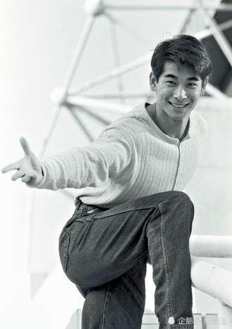 赵文卓:被成龙钦点为接班人的动作明星