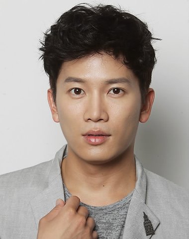 国字脸剪什么短发发型 国字脸型男士短发发型设计图片