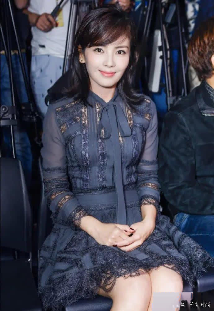 刘涛蕾丝可爱少女