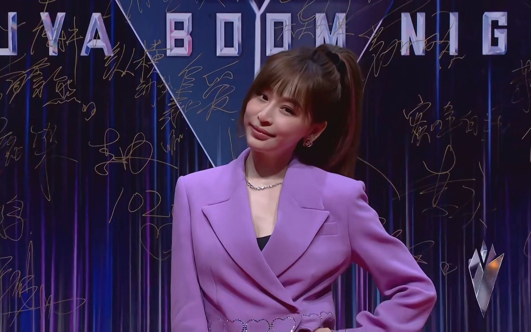 王心凌 非凡之夜 红毯采访