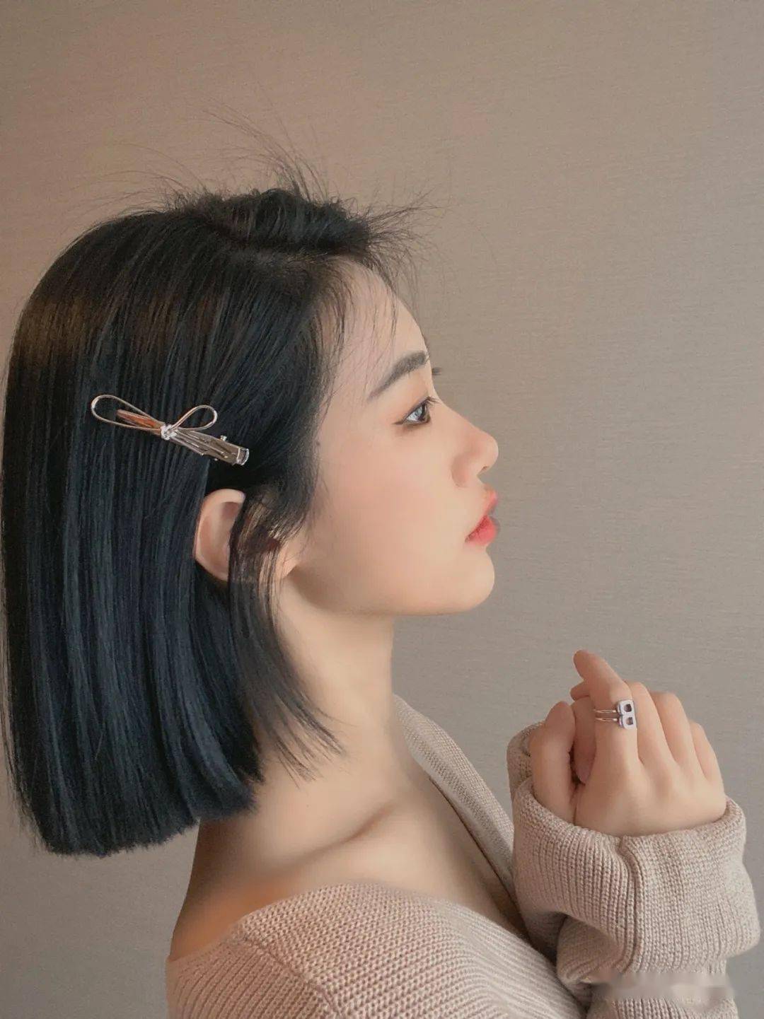 2021流行网红性感锁骨短发