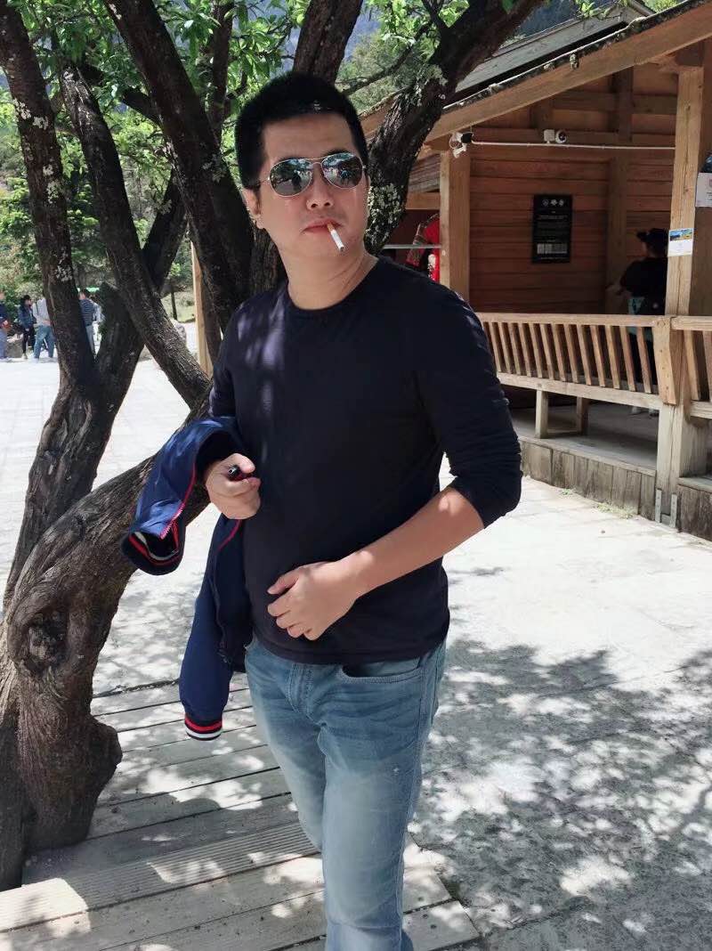 相亲资料# 幸福号2821/男/40岁/本科/172厘米/75公斤/属猴/未婚/技术