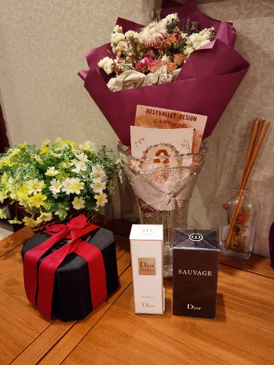 收到礼物美美哒