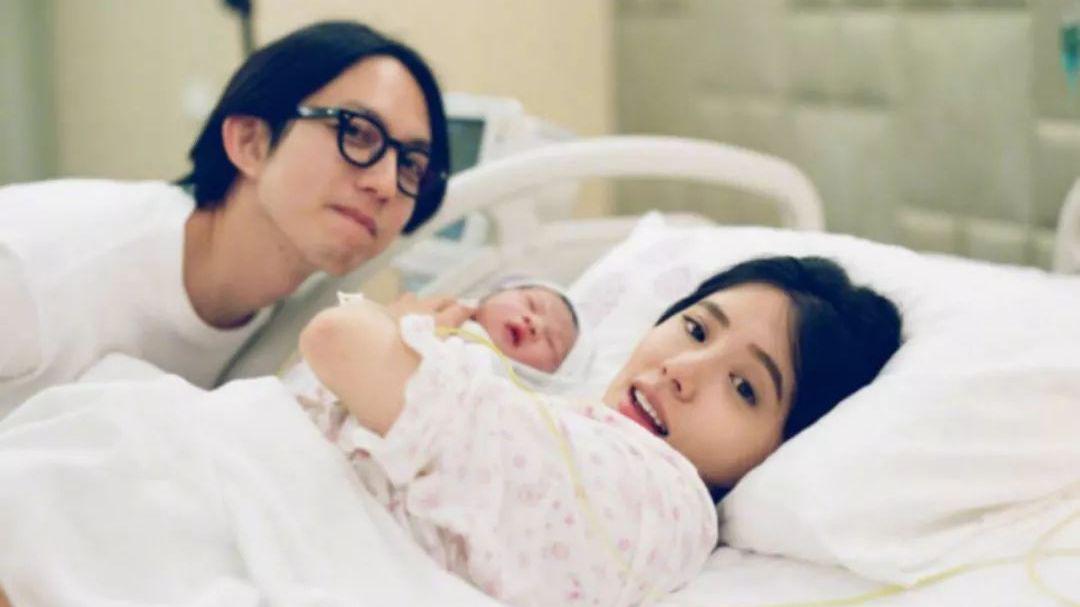 丁文琪林宥嘉结婚6周年,"铁婚生锈"发文引网友猜测