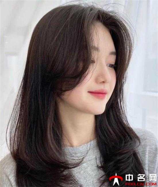 中长烫发发型2020年最新款,一见钟情中长卷发发型推荐-中名网