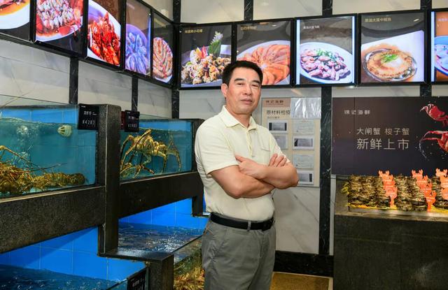 中秋前夕,徐记海鲜蓝麒麟在长沙大道运达汇正式开业.