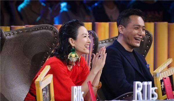 有人专门总结过该节目首播以来的各种争议:章子怡批郑爽,章子怡怼刘烨