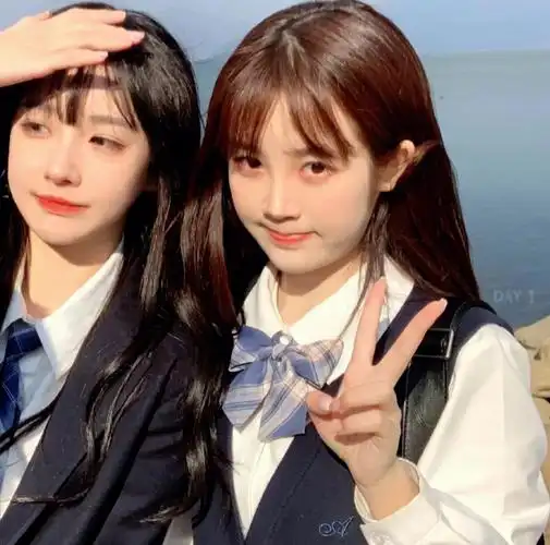 闺蜜头像快艾特你的憨憨闺蜜一起用吧