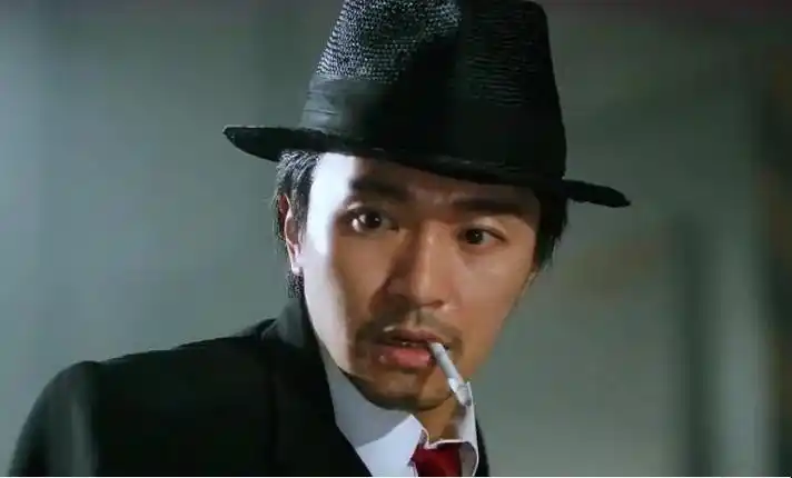 1周星驰在电影《国产凌凌漆》中演的007.