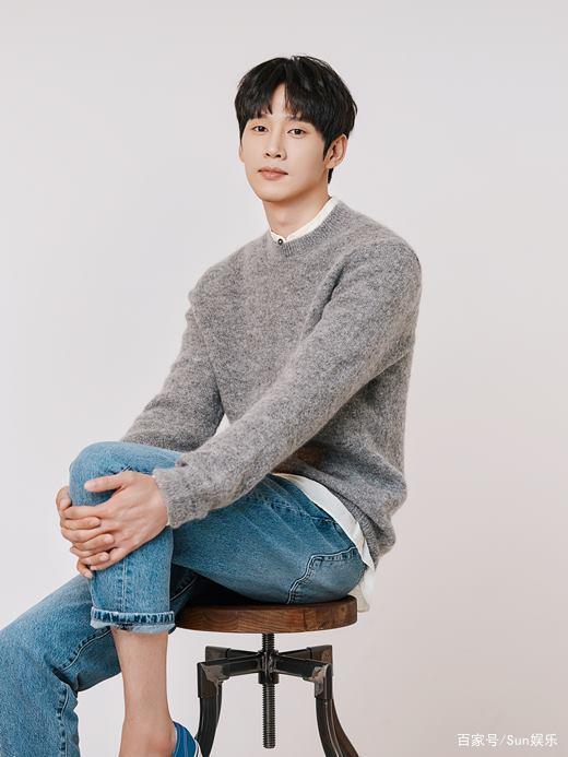 朴成勋,林珍娜有望合作出演《出师表》,共同惩罚"不良政治人"