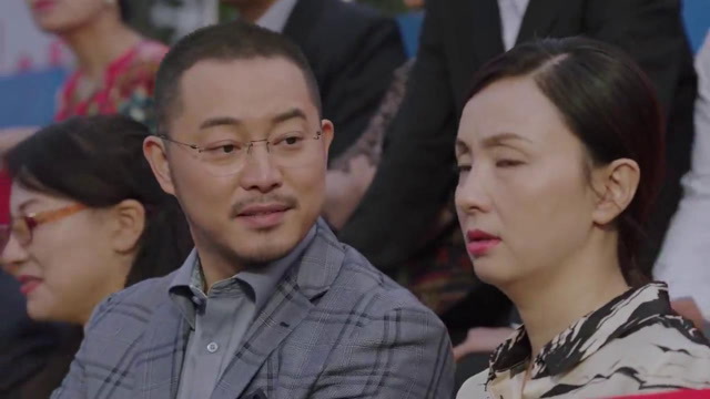 小欢喜:乔卫东和宋倩这对离异夫妻,奇妙互动太逗,帅哥浑身是戏