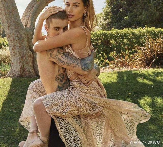 贾斯汀·比伯和妻子海莉10年恋情回顾!