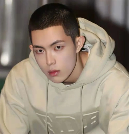 帅不帅寸头来验证 经典清爽男生寸头_男士短发 - 美发站