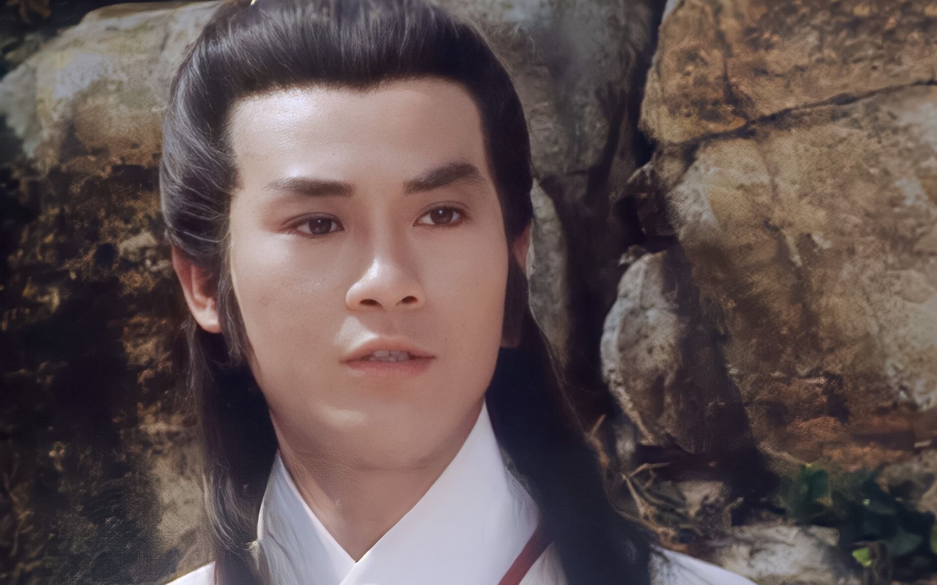 郑少秋19-76岁容貌变化,风流倜傥,玉树临风,帅了一辈子的男神!