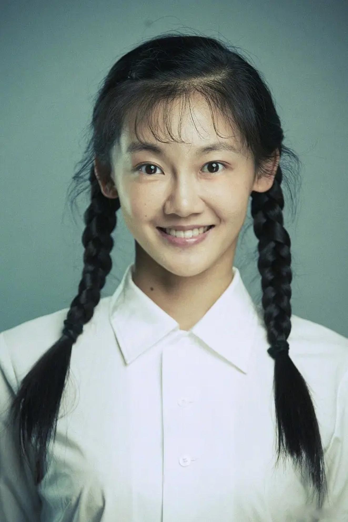 苗苗_电影_钟楚曦