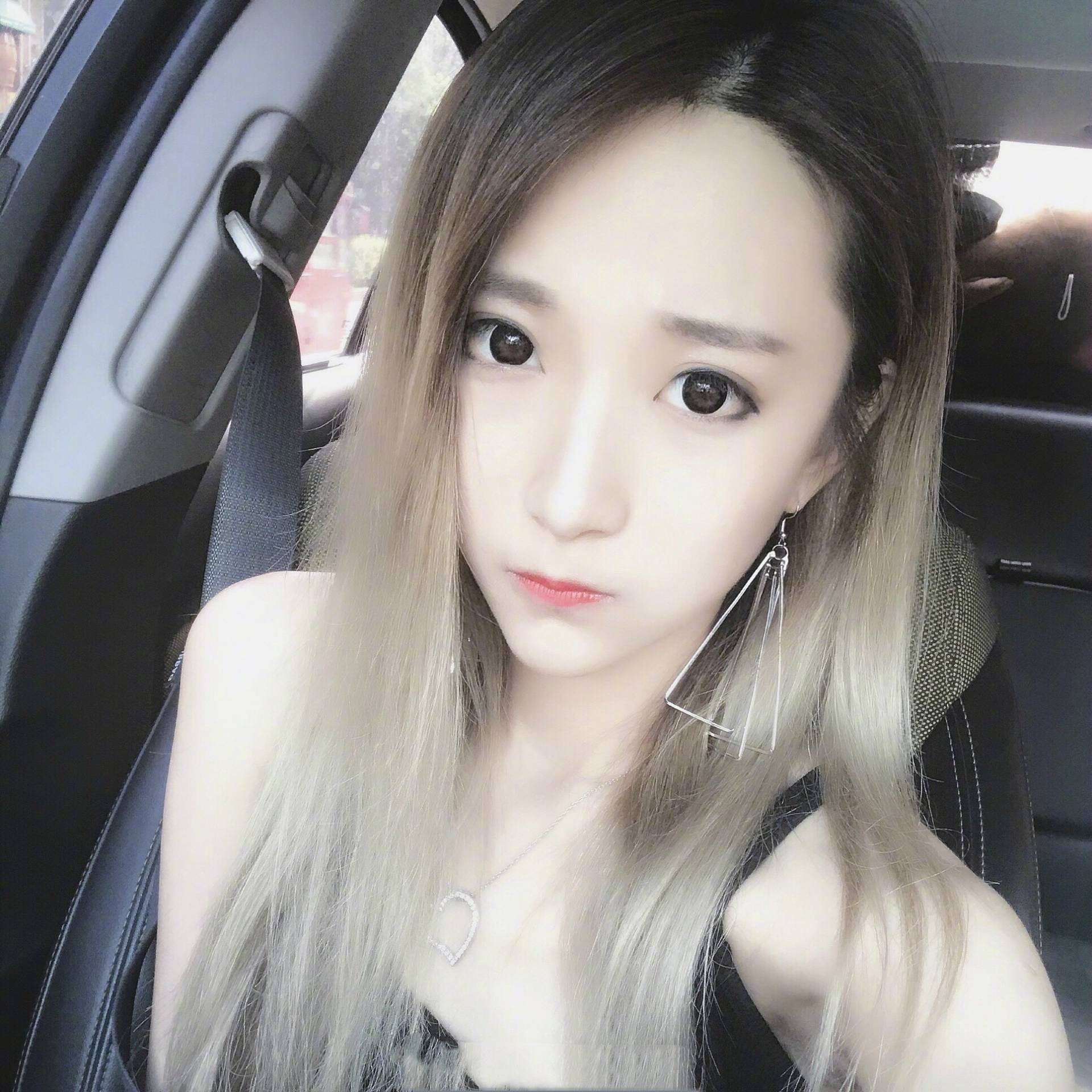 美女搞笑集中营6的主页-快手直播