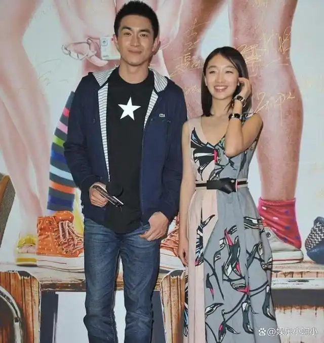 林更新的前任女友当时在社交平台上宣布他们已经结束了恋情.