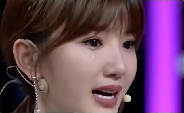 演员毛晓彤:出生被父亲丢垃圾桶,成名后父亲找上门索要赡养费