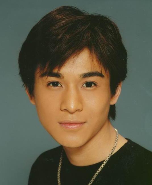 乔振宇个人资料,乔振宇简介(乔振宇:与王丽坤8年情断后)