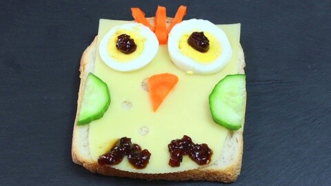 可爱猫头鹰三明治