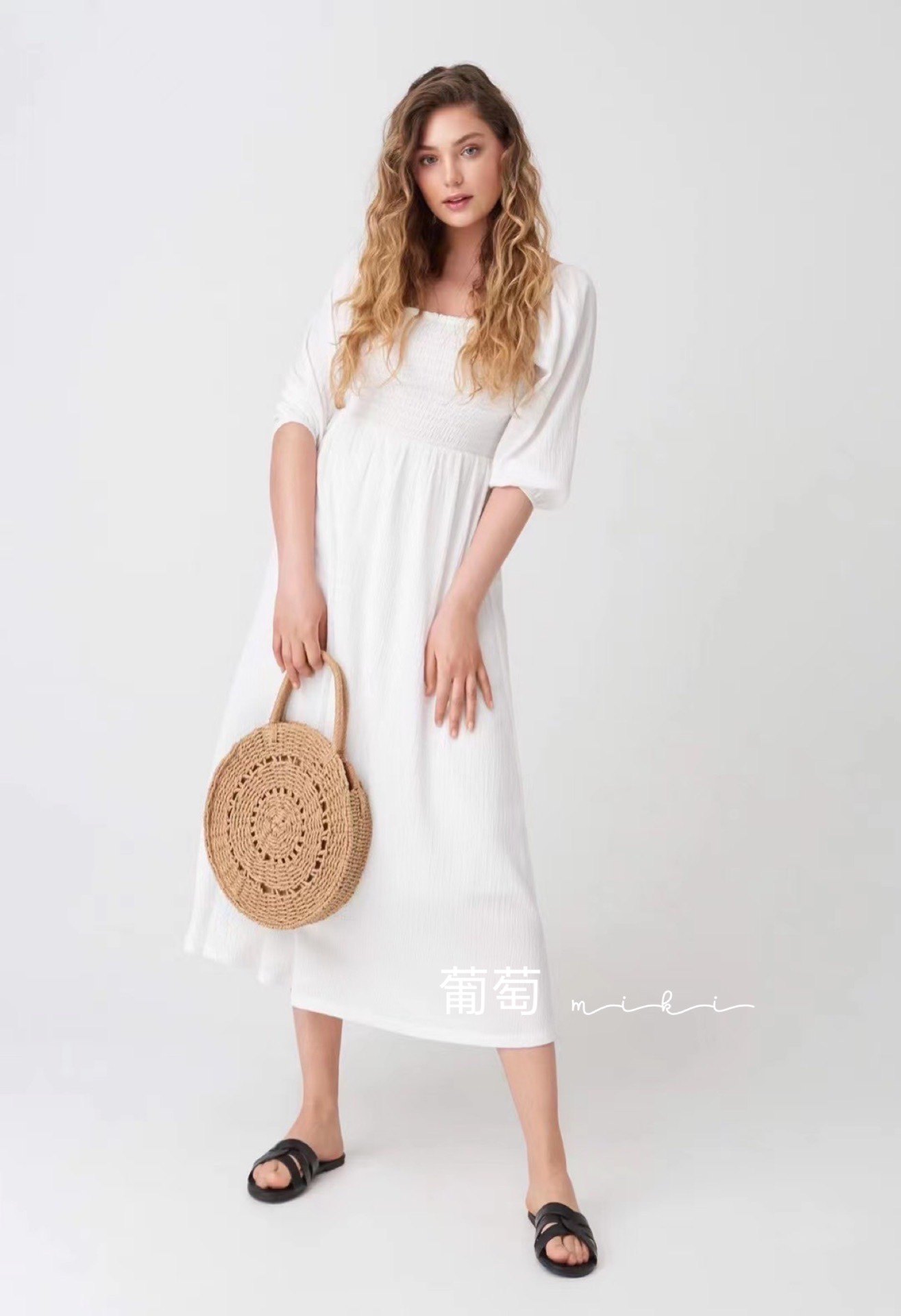 波兰单贵货sin~y 法式浪漫女人味方领褶皱泡泡袖长款白色连衣裙